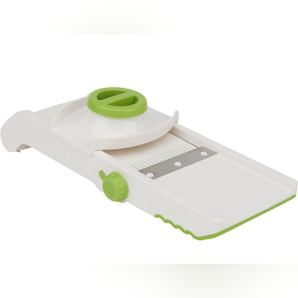 GoodCook Mandoline and Zyliss Cheese Grater - Picture 5 of 16